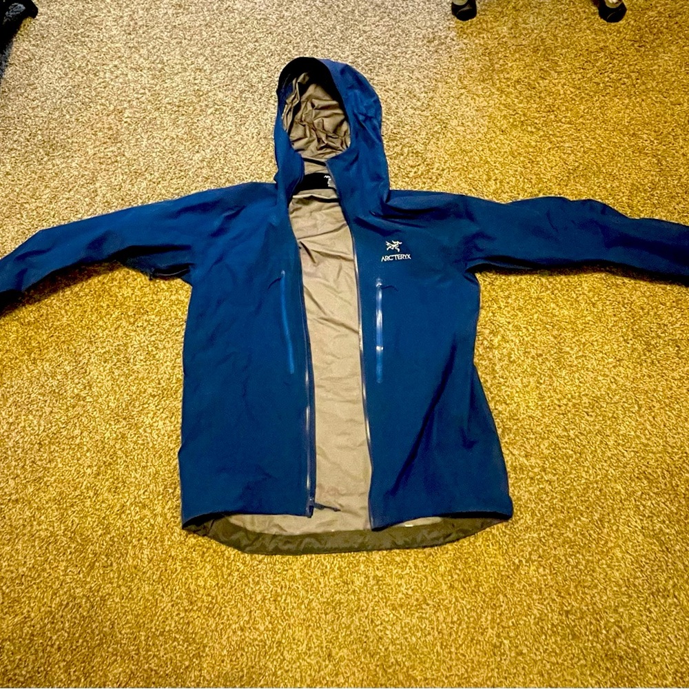 Arc’teryx Alpha AR Men’s XL